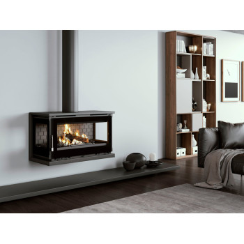 Poêle à bois M-103 FK - ref 701C48 - Poêle à suspendre ou à poser - Trois côtés vitrés - Exemple d'installation
