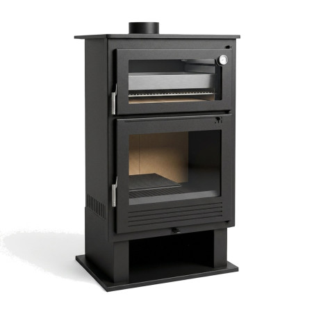 Poêle à bois avec four CH-8 FM CALEFACCIÓN sur fond blanc, corps en acier noir, four vitré à thermomètre et bûcher intégré