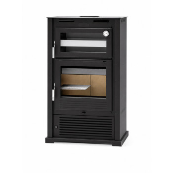 Poêle à bois avec four M-107 T FM CALEFACCIÓN sur fond blanc, four inox ouvert et grille de turbine en façade basse