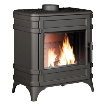 Poêle à bois INVICTA SIAM en fonte gris anthracite, feu allumé, fond blanc