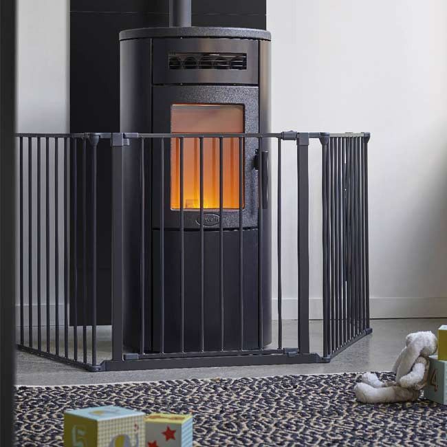 HERMO 78: Barrière de Sécurité, Protection des brûlures pour poêle à  granulés et à bois, Sécurité Enfants, Grill de protection Bébé, double  écran de sécurité, conçu par Firestyle®, 100% Made in Italy. 